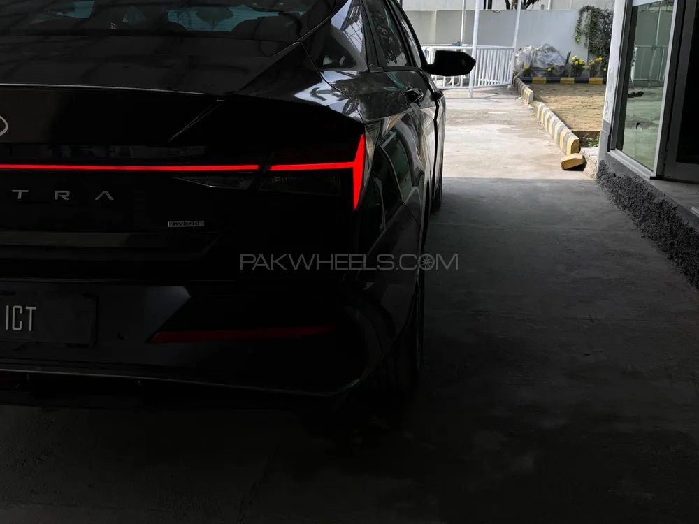 Hyundai Elantra 2025 for Sale in Peshawar Image-1