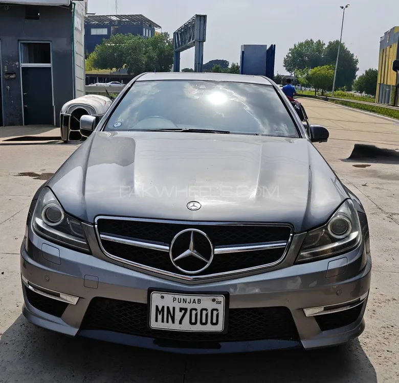 Mercedes Benz C Class 2012 for Sale in Lahore Image-1