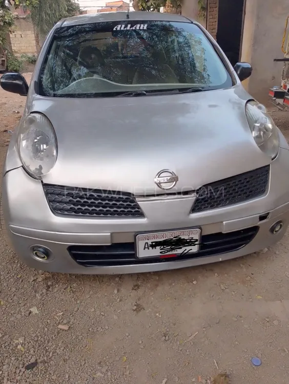 Nissan March 2004 for Sale in Rawalpindi Image-1