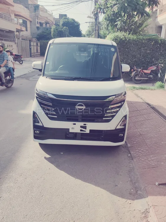 Nissan Roox 2023 for Sale in Lahore Image-1