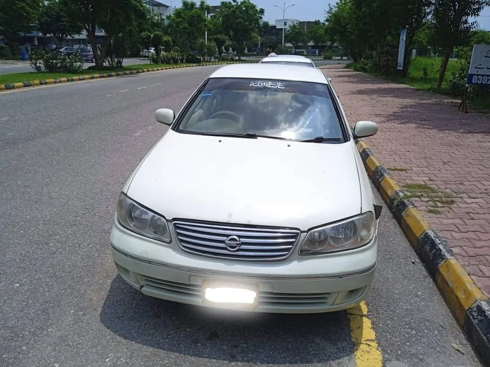 Nissan Sunny 2007 for Sale in Islamabad Image-1