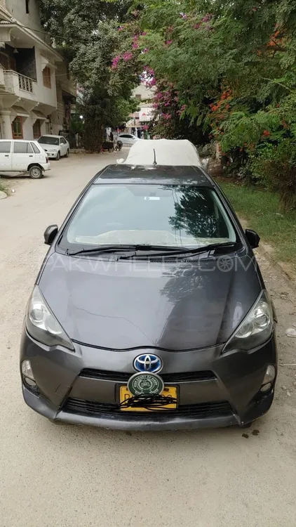 Toyota Aqua 2013 for Sale in Karachi Image-1