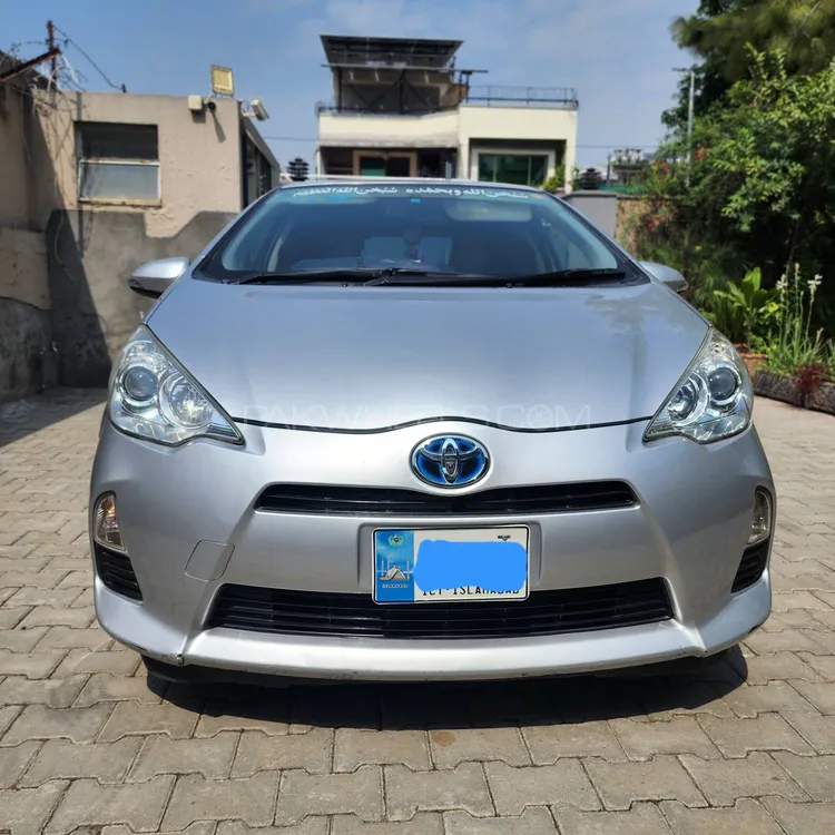 Toyota Aqua 2013 for Sale in Islamabad Image-1
