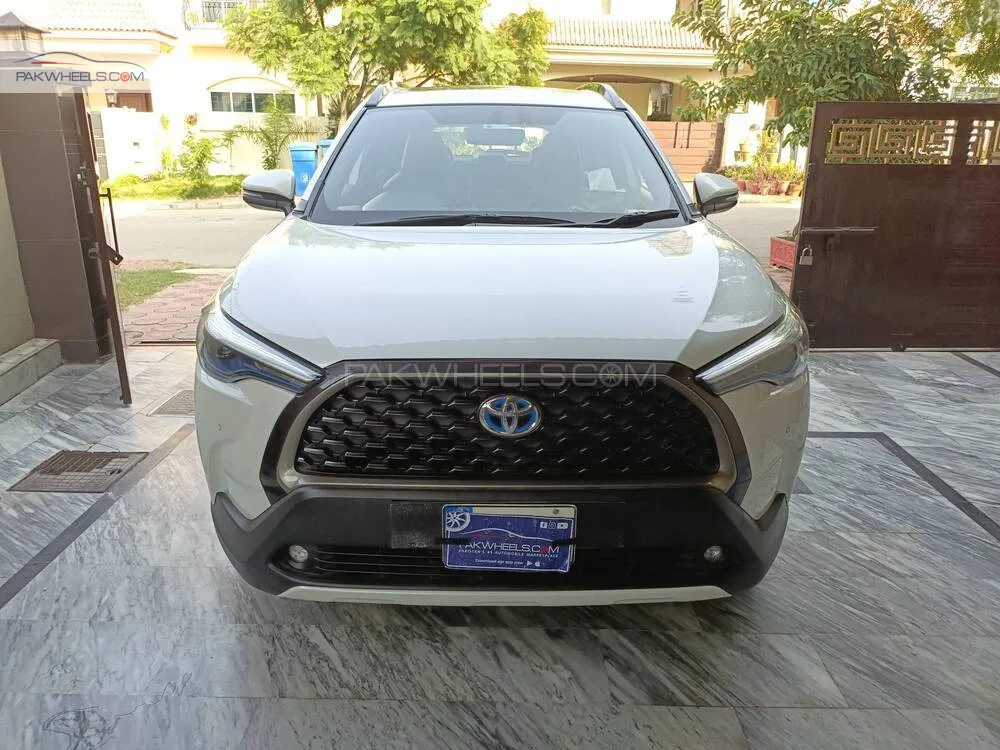 Toyota Corolla Cross 2021 for Sale in Islamabad Image-1