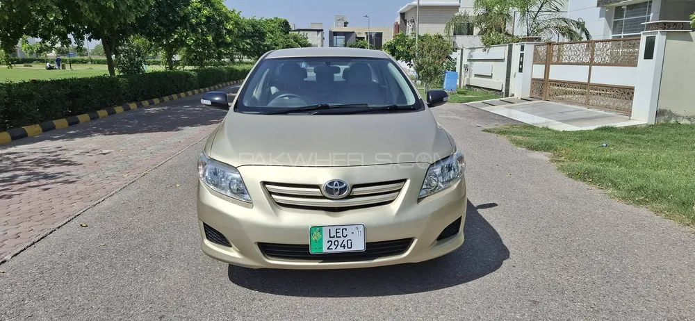 Toyota Corolla 2011 for Sale in Multan Image-1
