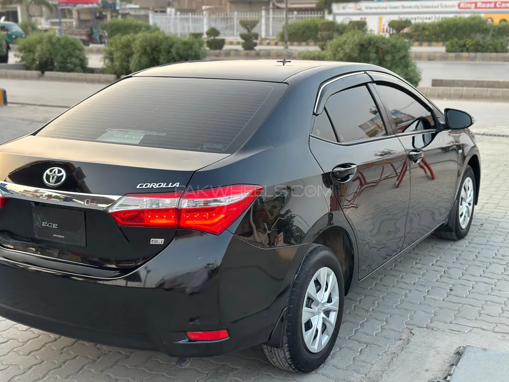 Toyota Corolla 2016 for Sale in Peshawar Toyota Corolla 2016 for Sale in Peshawar Image-4