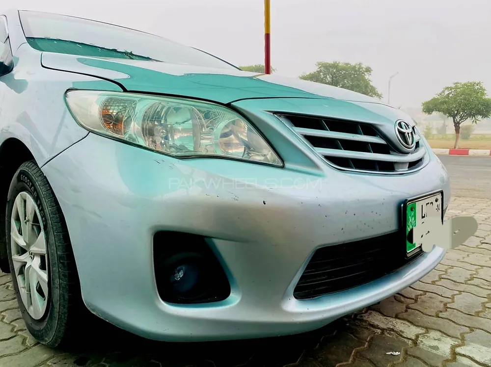 Toyota Corolla 2013 for Sale in Dera ismail khan Image-1
