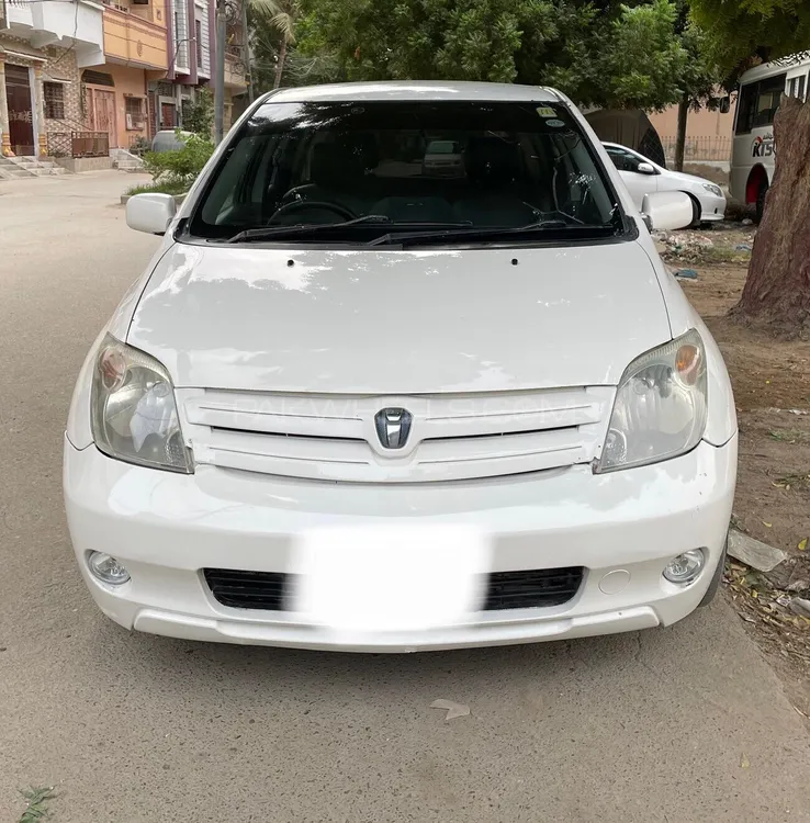 Toyota IST 2002 for Sale in Karachi Toyota IST 2002 for Sale in Karachi Image-1
