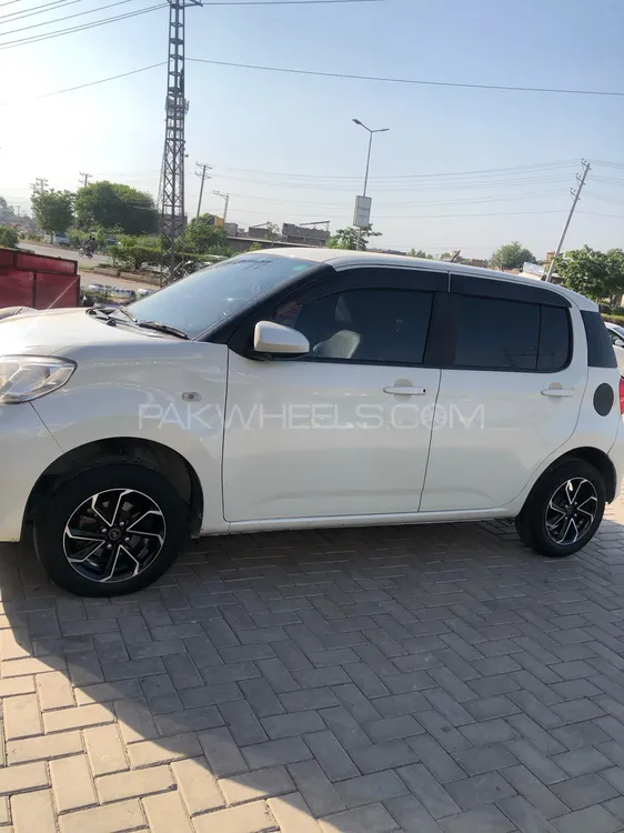 Toyota Passo 2018 for Sale in Peshawar Image-1