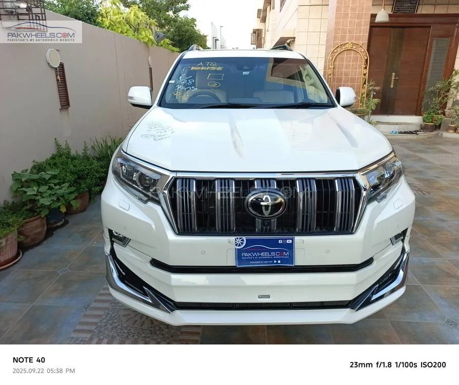 Toyota Prado 2021 for Sale in Karachi Image-1