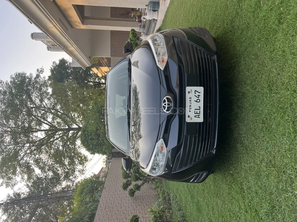 Toyota Yaris Sedan 2021 for Sale in Lahore Image-1