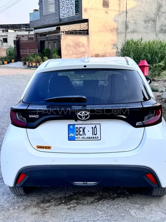 Toyota Yaris Hatchback 2021 for Sale in Peshawar Image-1