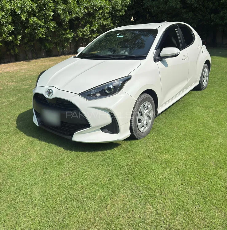 Toyota Yaris Hatchback 2021 for Sale in Lahore Image-1