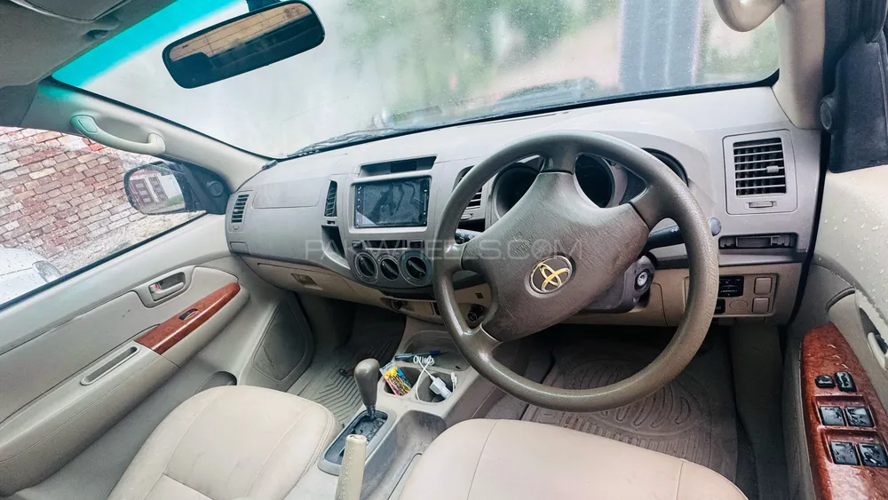 Toyota Hilux 2011 for Sale in Rawalpindi Image-1