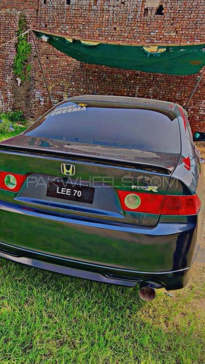 Honda Accord 2004 for Sale in Lahore Image-1