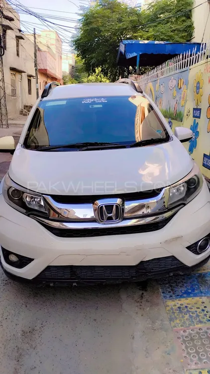Honda BR-V 2017 for Sale in Faisalabad Image-1