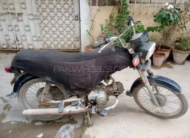 Honda CD 70 2017 for Sale Image-1