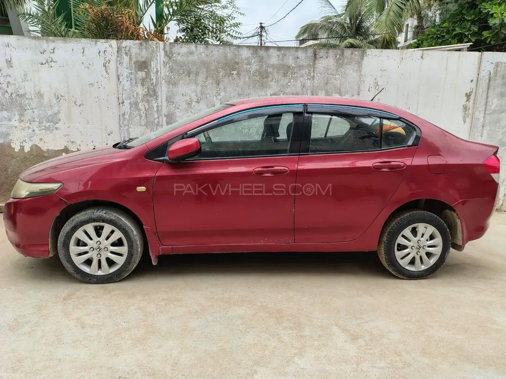 Honda City 2010 for Sale in Karachi Image-1