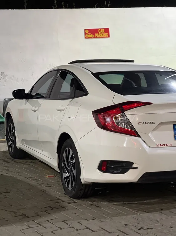 Honda Civic 2018 for Sale in Islamabad Image-1