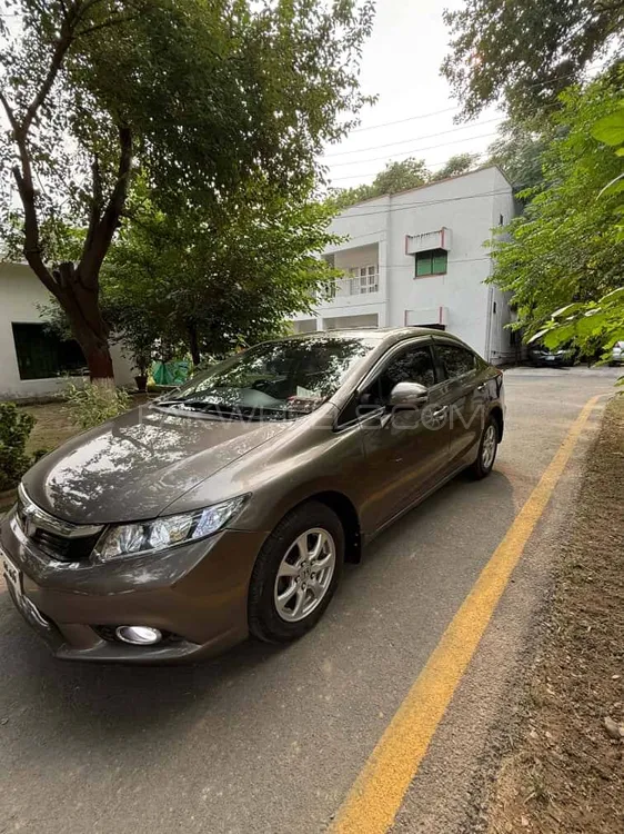 Honda Civic 2014 for Sale in Lahore Image-1