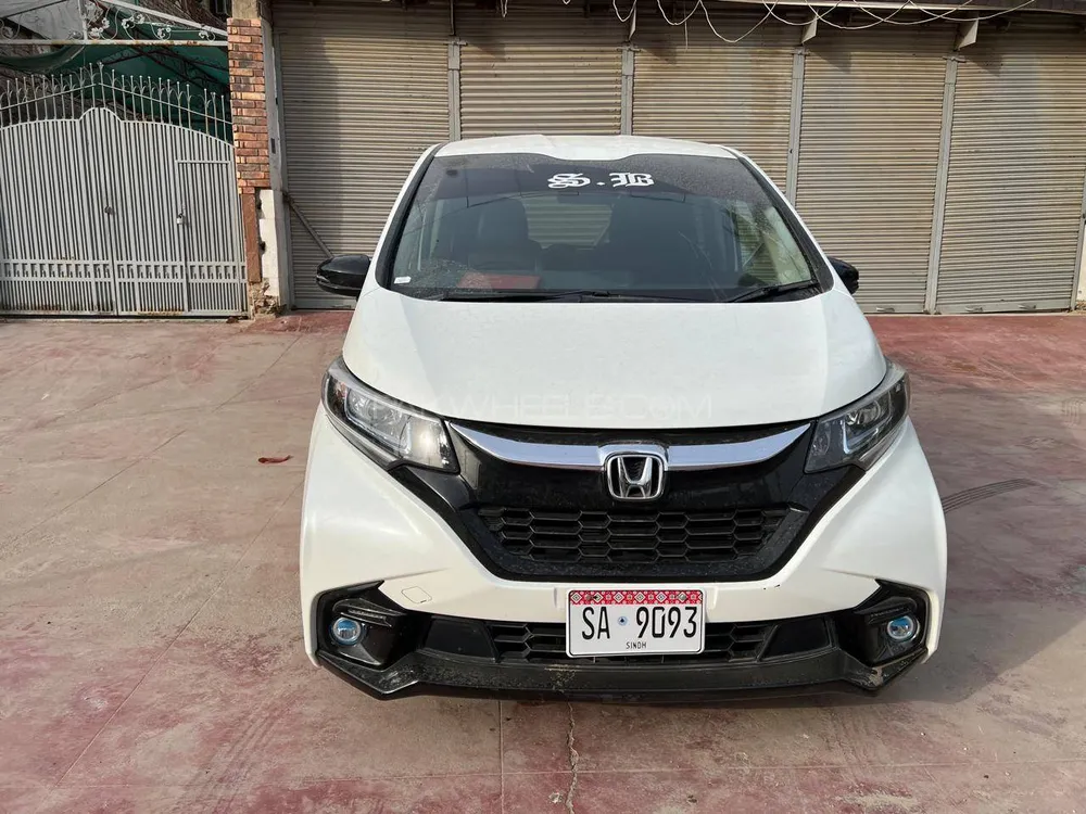 Honda Freed 2018 for Sale in Hyderabad Image-1