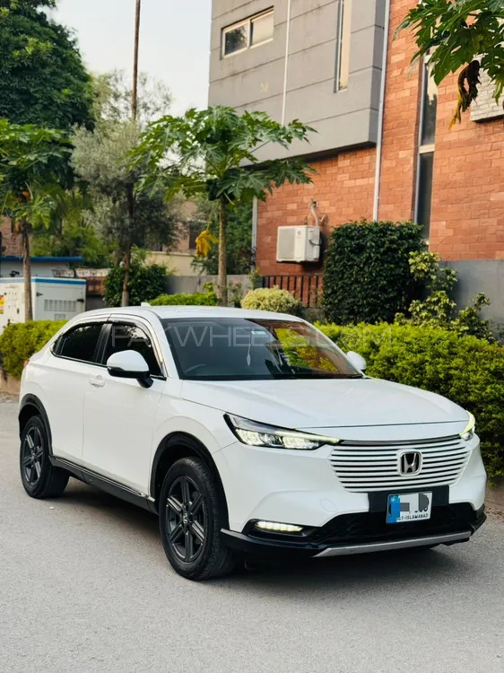 Honda HR-V 2023 for Sale in Islamabad Image-1