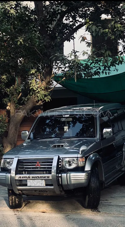 Mitsubishi Pajero 1996 for Sale in Lahore Image-1