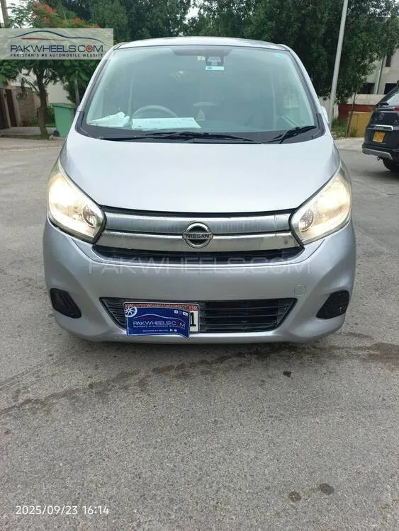 Nissan Dayz 2015 for Sale in Karachi Image-1