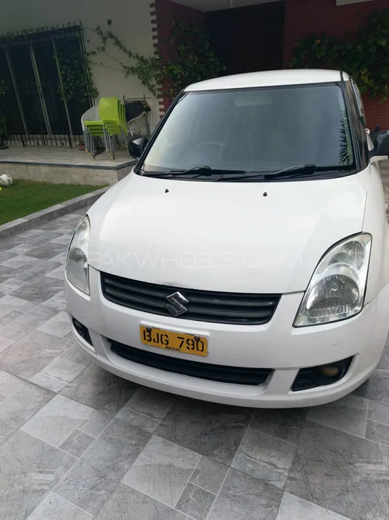Suzuki Swift 2017 for Sale in Karachi Image-1