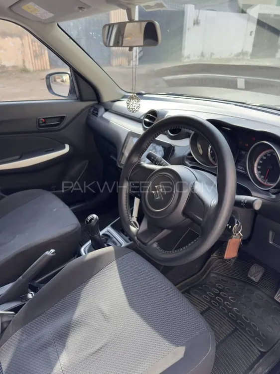 Suzuki Swift 2022 for Sale in Hyderabad Image-1