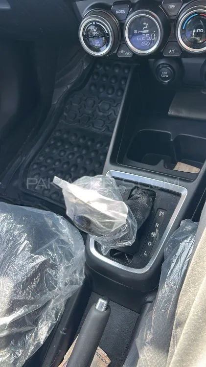 Suzuki Swift 2023 for Sale in Multan Image-1