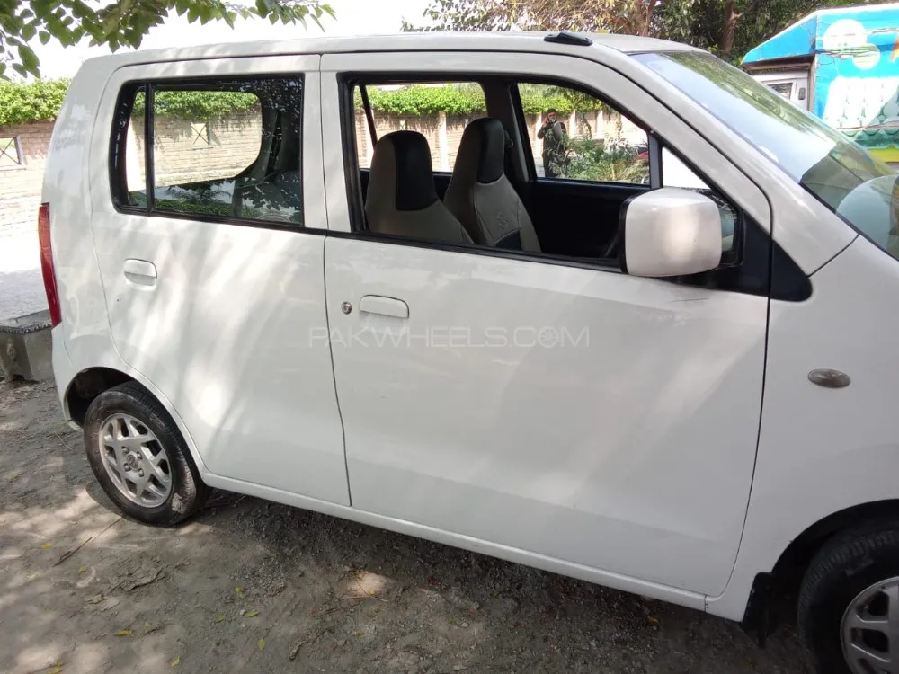 Suzuki Wagon R 2018 for Sale in Islamabad Image-1