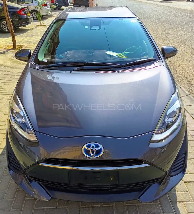 Toyota Aqua 2018 for Sale in Karachi Image-1