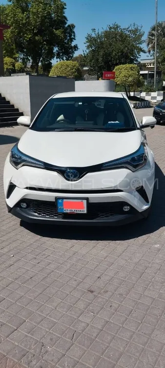 Toyota C-HR 2018 for Sale in Peshawar Image-1
