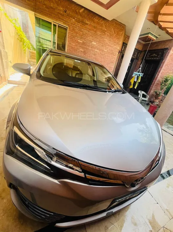 Toyota Corolla 2018 for Sale in Chiniot Image-1