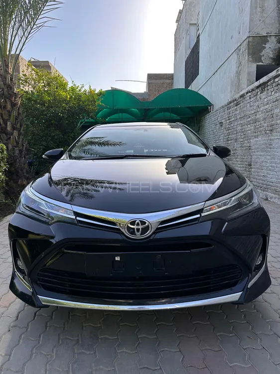 Toyota Corolla 2022 for Sale in Okara Image-1