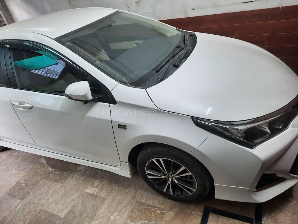 Toyota Corolla 2021 for Sale in Sialkot Image-1