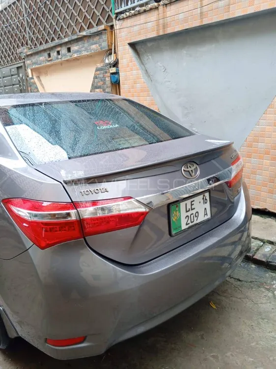 Toyota Corolla 2016 for Sale in Lahore Image-1