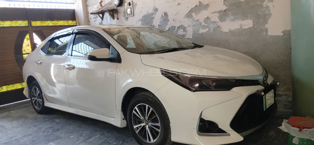 Toyota Corolla 2018 for Sale in Toba Tek Singh Image-1
