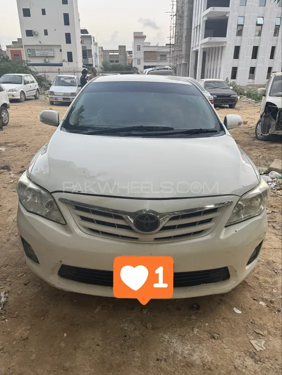 Toyota Corolla 2013 for Sale in Karachi Image-1