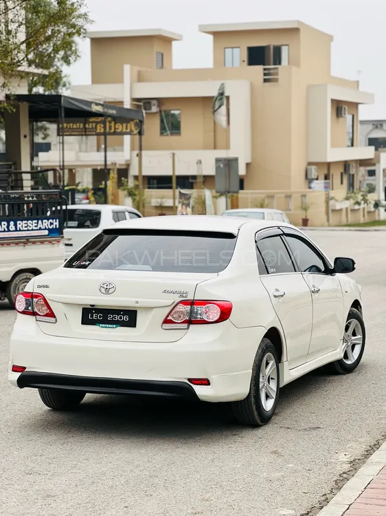 Toyota Corolla 2010 for Sale in Islamabad Image-1
