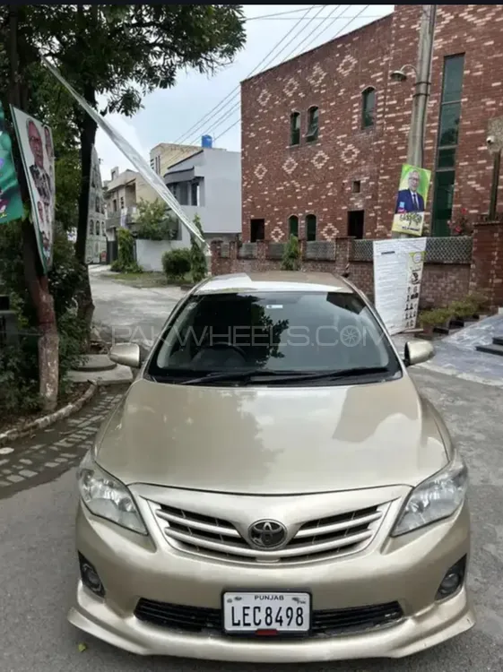 Toyota Corolla 2012 for Sale in Lahore Image-1