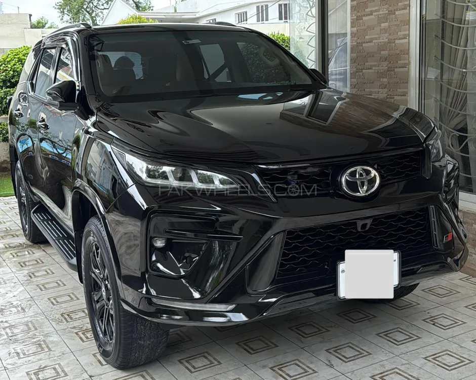 Toyota Fortuner 2019 for Sale in Sialkot Image-1