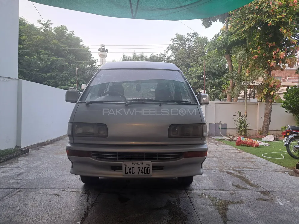 Toyota Town Ace 1988 for Sale in Lahore Image-1