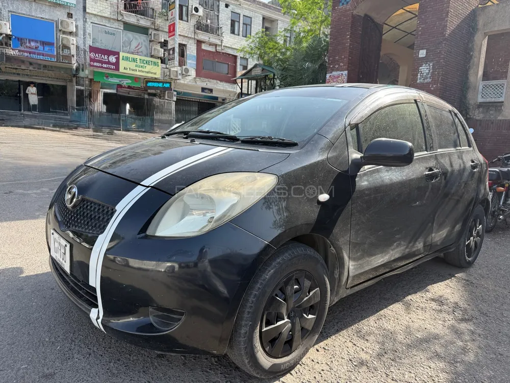 Toyota Vitz 2007 for Sale in Islamabad Image-1