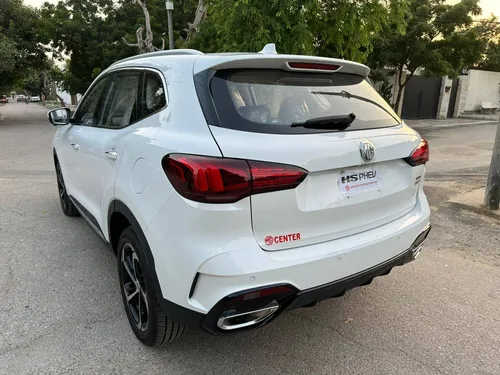 MG HS PHEV 2025