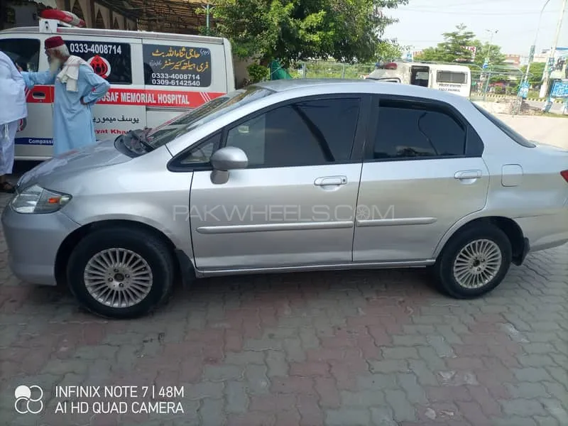 Honda City 2004 for Sale in Gujranwala Image-1