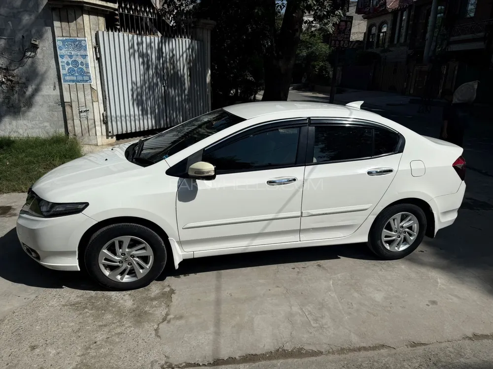 Honda City 2021 for Sale in Lahore Image-1