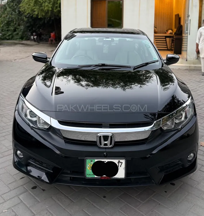 Honda Civic 2017 for Sale in Lahore Image-1