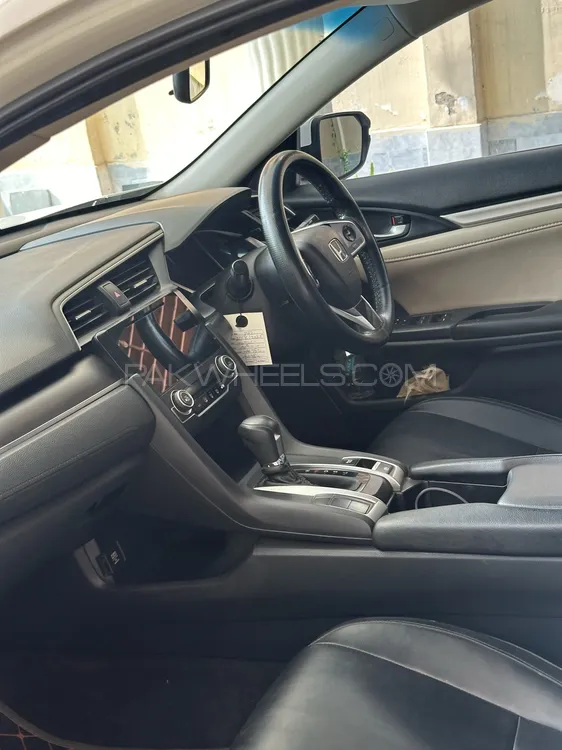 Honda Civic 2021 for Sale in Peshawar Image-1